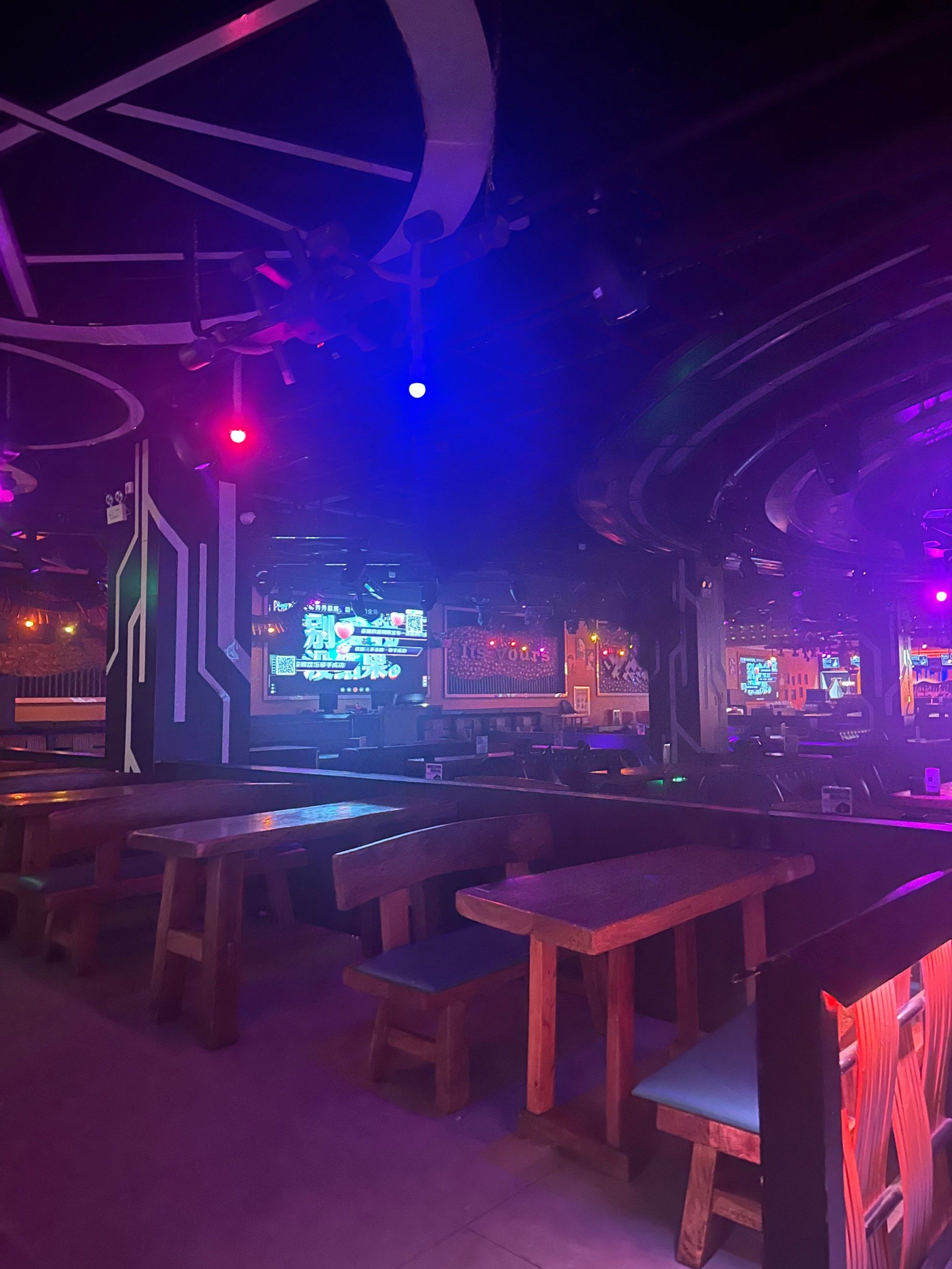 贵阳商务KTV与片场区别-花溪区ktv预订